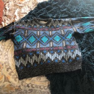 80’s pattern sweater